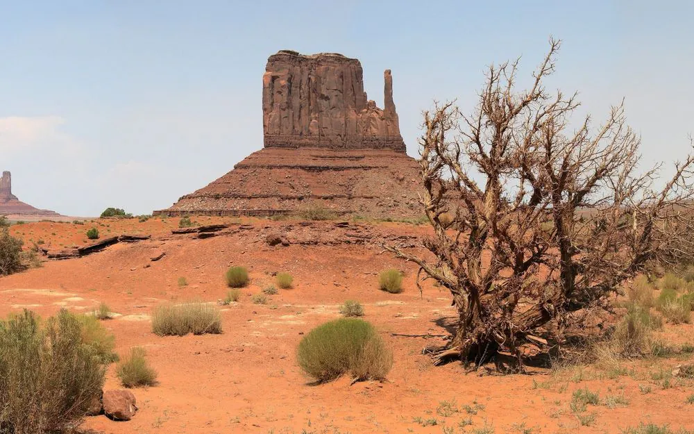 Monument Valley buttes.