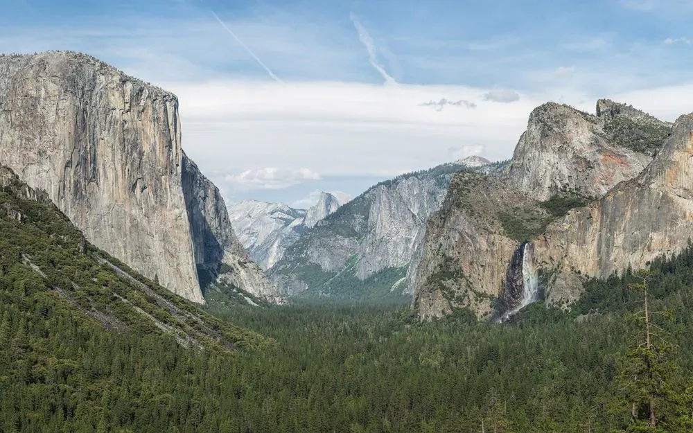 Yosemite Valley from Tunnel View.