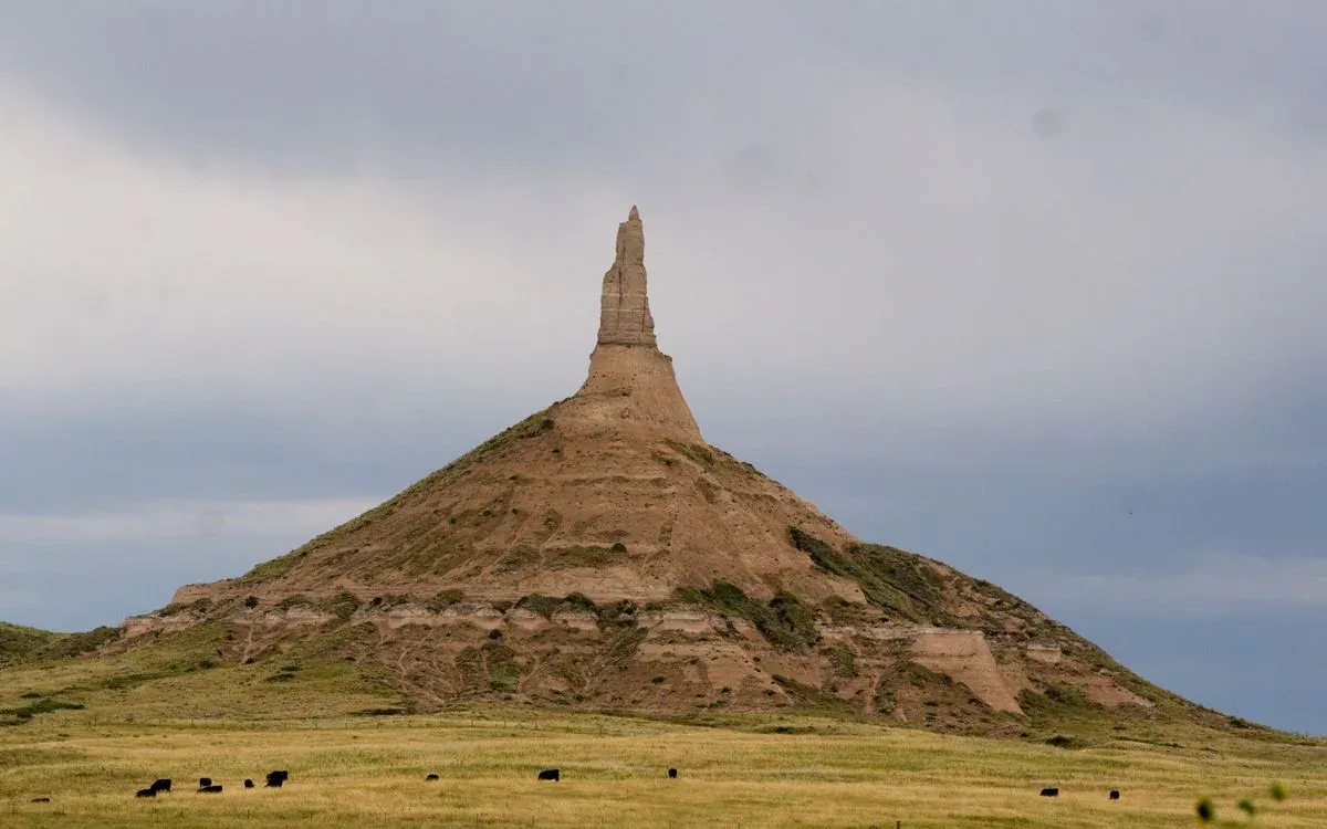 Chimney Rock on the Nebraska prairie.